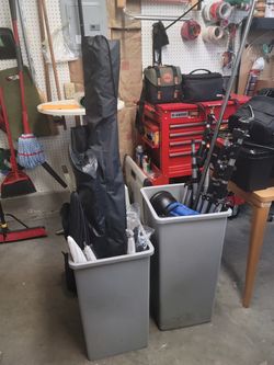 PROFESSIONAL CAMERA EQUIPMENT 