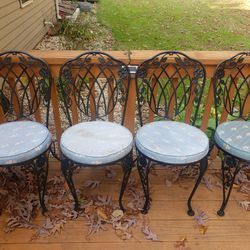 Set Of 4 Metal Chairs