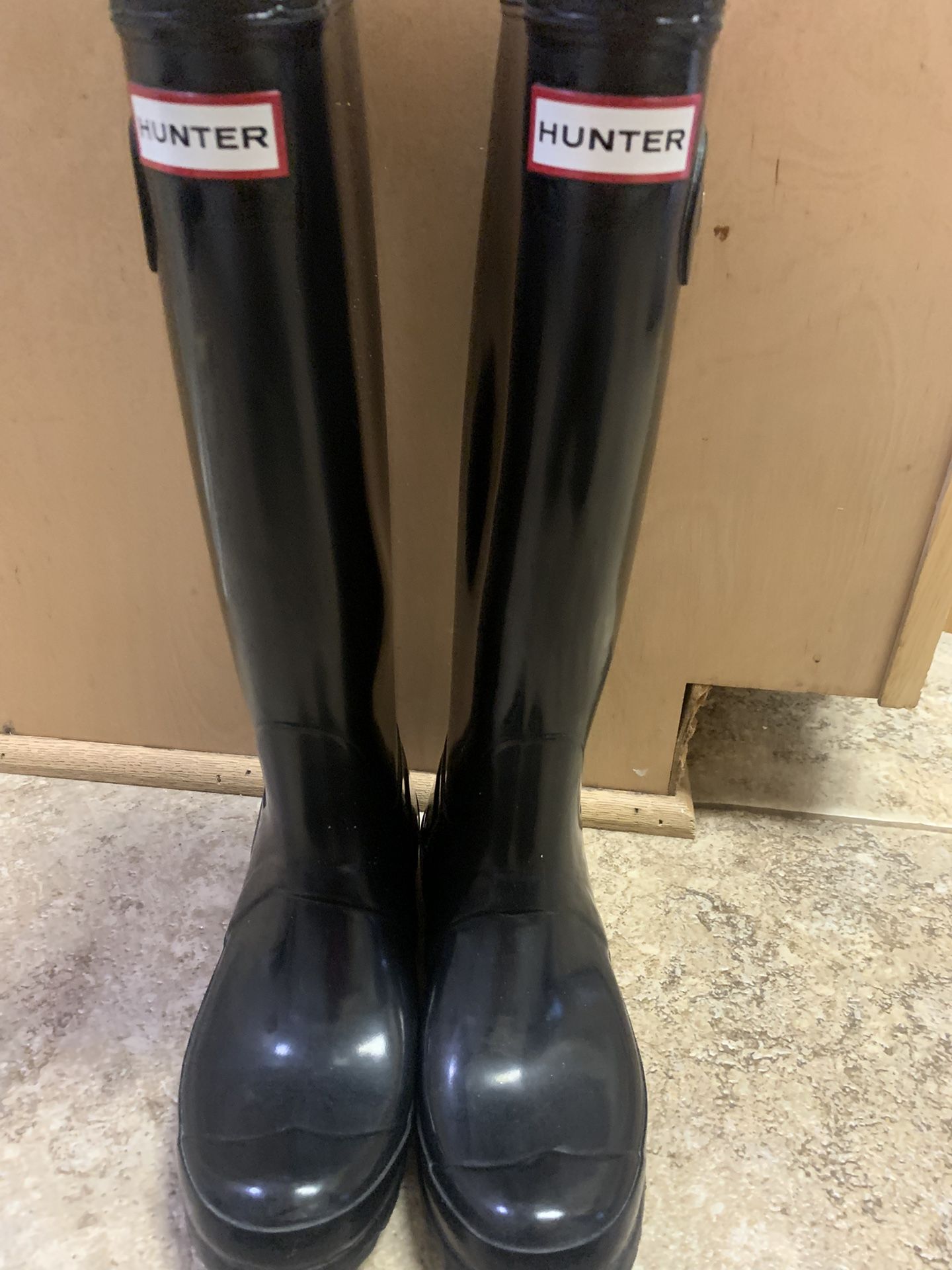 Like New Hunter Rain Boots Size 5/6