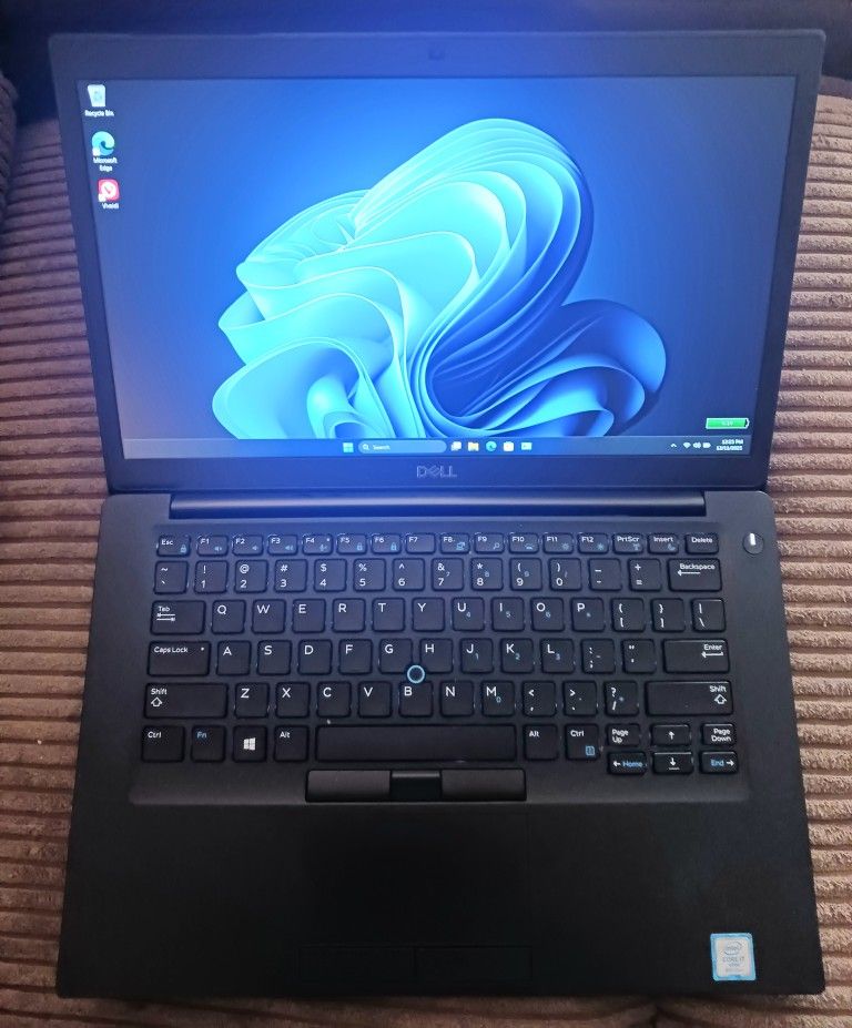 Dell Latitude UltraBook Laptop Intel Core i7 8650u CPU 16GB RAM 256GB SSD 1080P LCD Webcam USB C Thunderbolt Port Windows 11 Professional