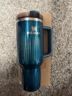 Stanley X Quencher H2.0 Fluted Tumbler 40 OZ Marina Shine