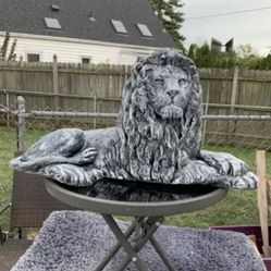 Laying Lion Statue