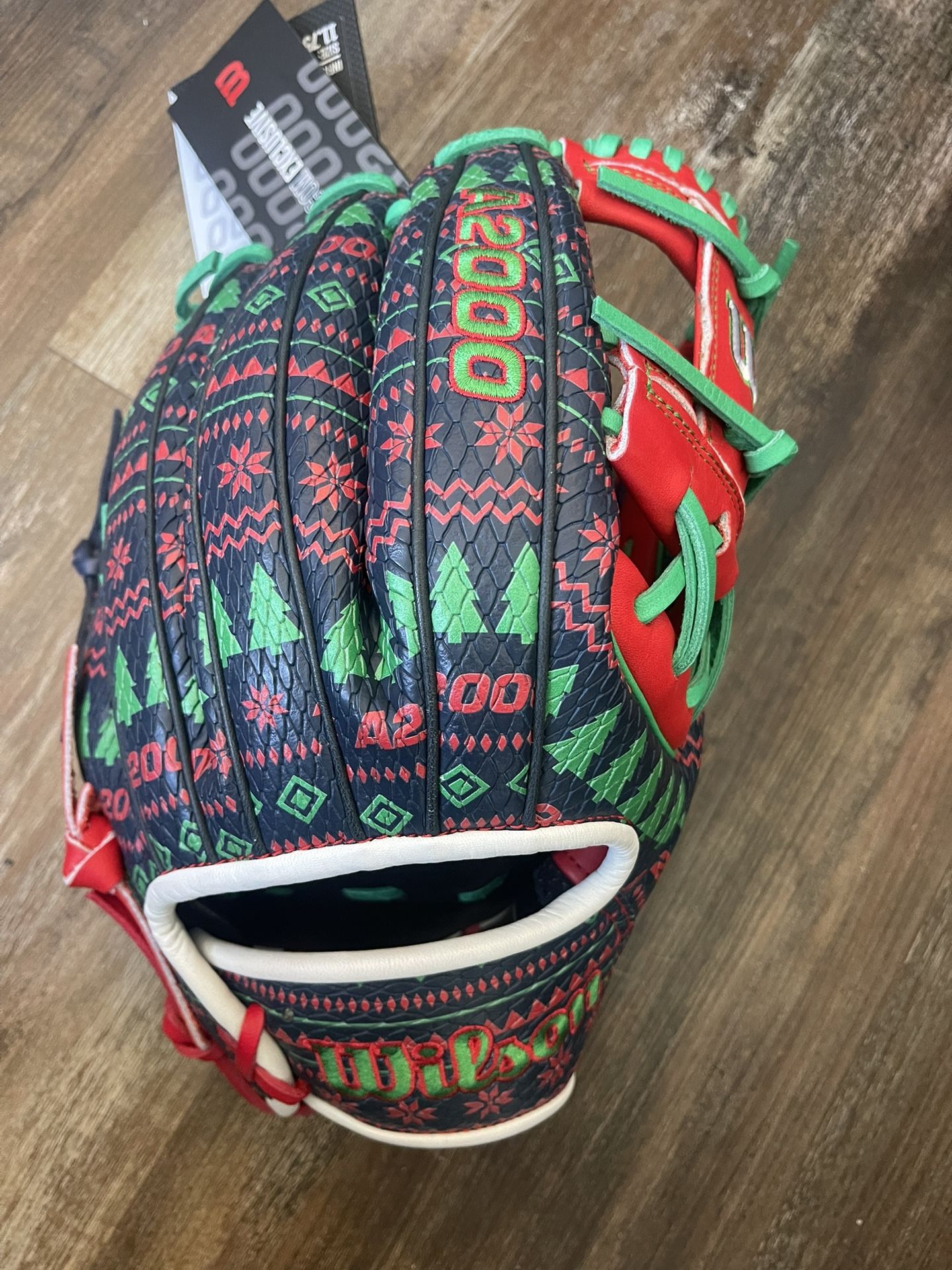 Wilson A2000 11.75 Inch Baseball Glove 