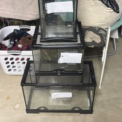 3 Tanks