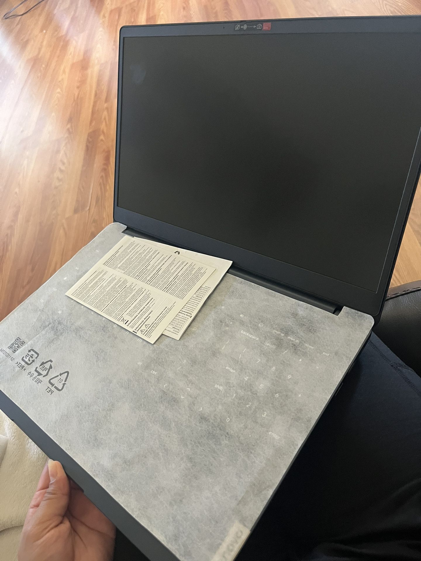 Lenovo IdeaPad 3i Chromebook, 15.6”