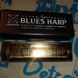 Blues Harp Harmonica Gold
