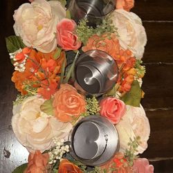 Decore with 5 cylinder vases.