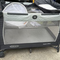 Pack And Play Baby Playpen Bassinet 