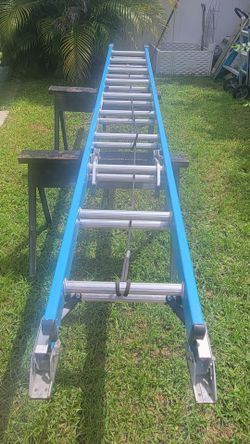 Werner 20ft Fiberglass Extension Ladder