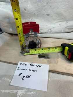 Wire stripper