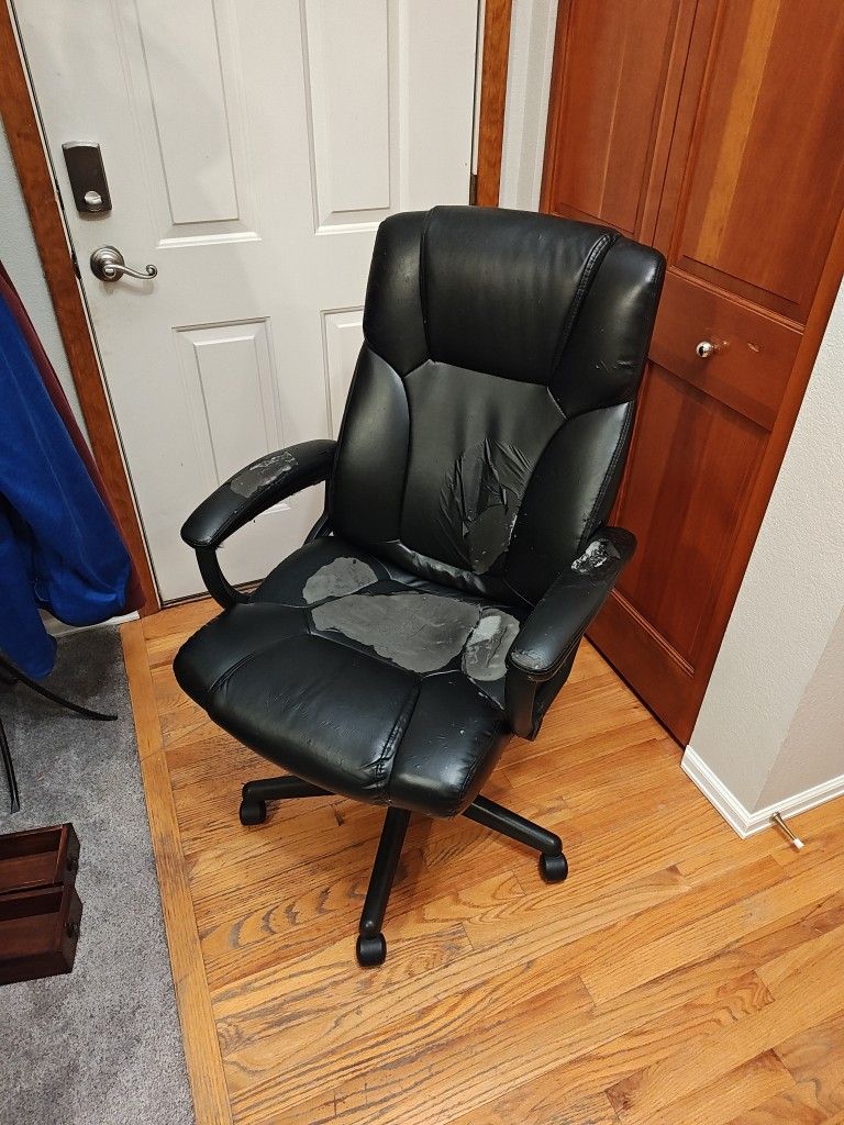 Free Office Chair