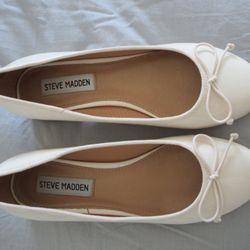 Steve Madden Flats