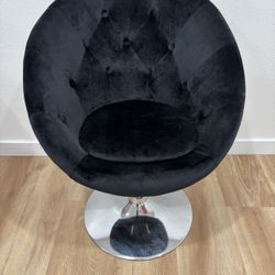 Impressions Vanity Antoinette Round Tufted Vanity Chair