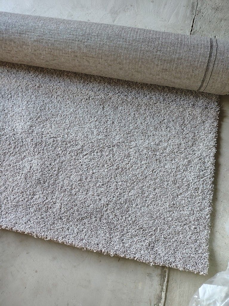 11×12 Grey Carpet