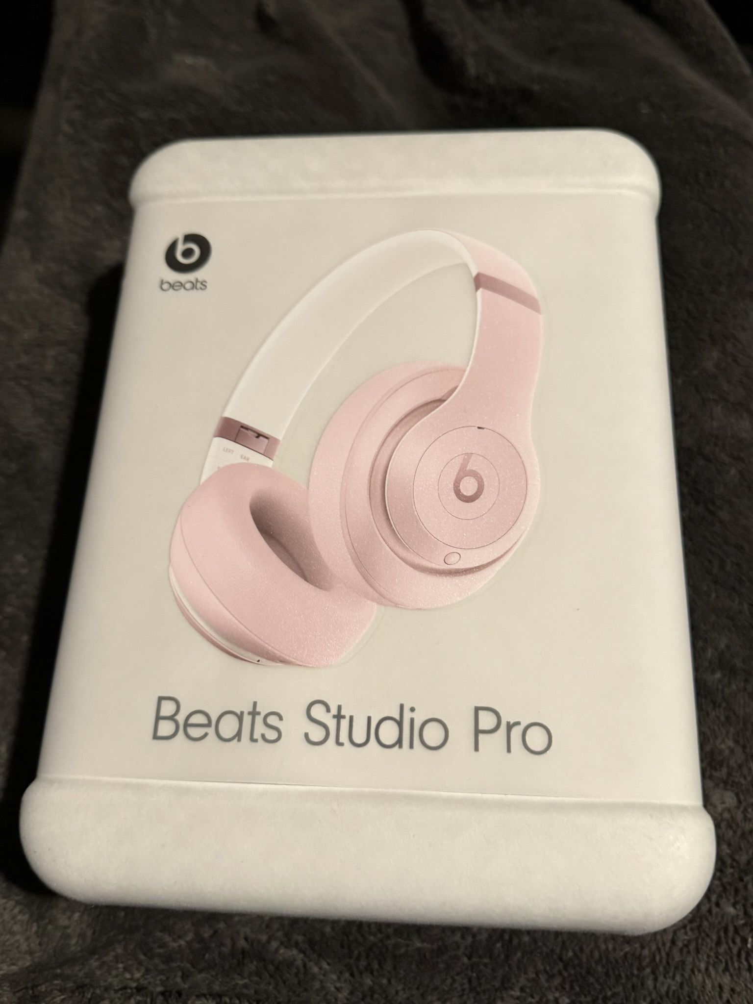 Beats Studio Pro