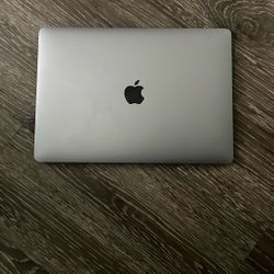 Apple MacBook Air