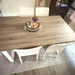 Dinning Table