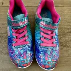 Brand New Kid Skechers Shoes Size 3 Youth