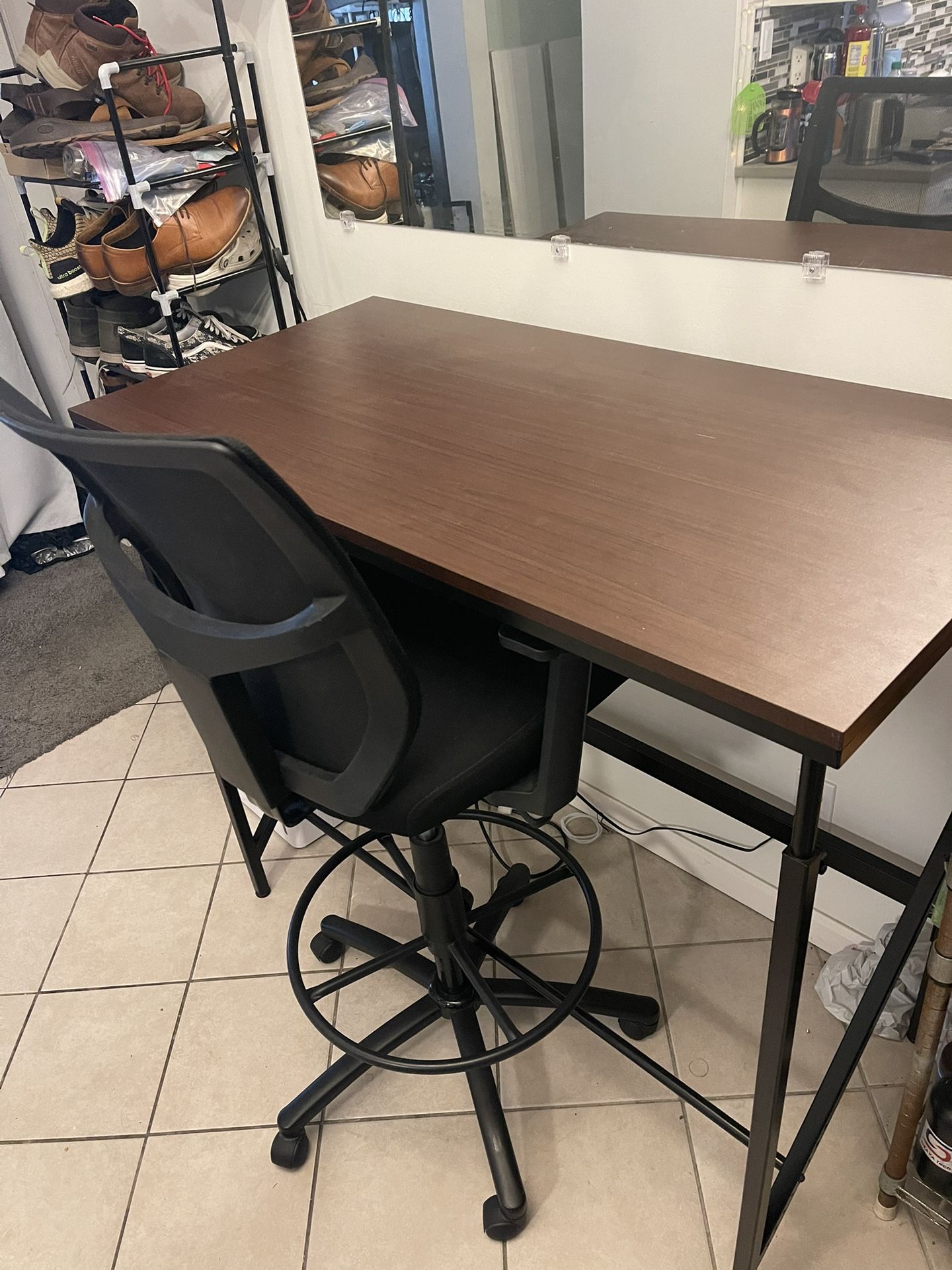Standing Desk and chair combo for Sale in San Diego, CA OfferUp