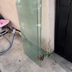 Shower Glass With Hinges