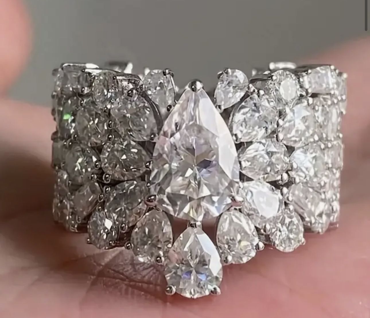 Luxury Style Eternal Ring, Cubic Zirconia, Pear-Shaped