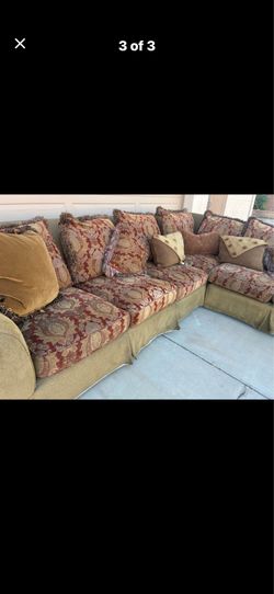 Large Sectional Sofa with Throw Pillows