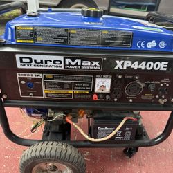 Generator 4400 Watts Runs Good 