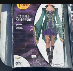 Brand new Hocus Pocus Winifred Sanderson

costume!

Adult Size Large (12-14)

Includes dress (wig sold separately)

Still sealed in original packaging