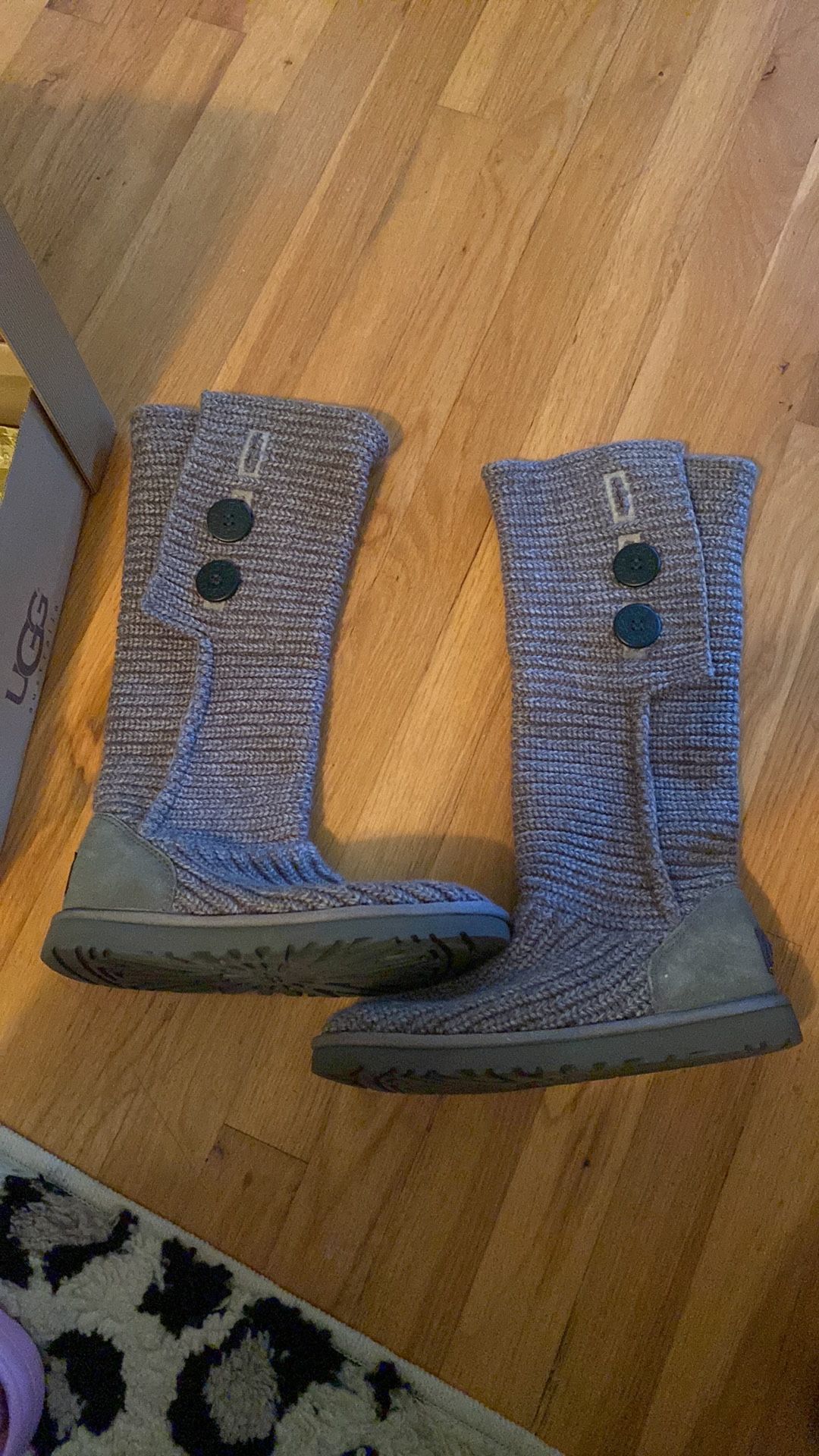 Sweater Uggs