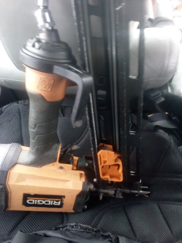 Ridgid 21 Degree Framing Nailer