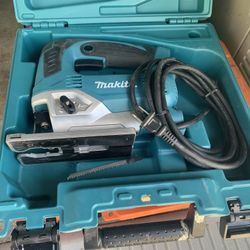 Malita Cordless Jig Saw 