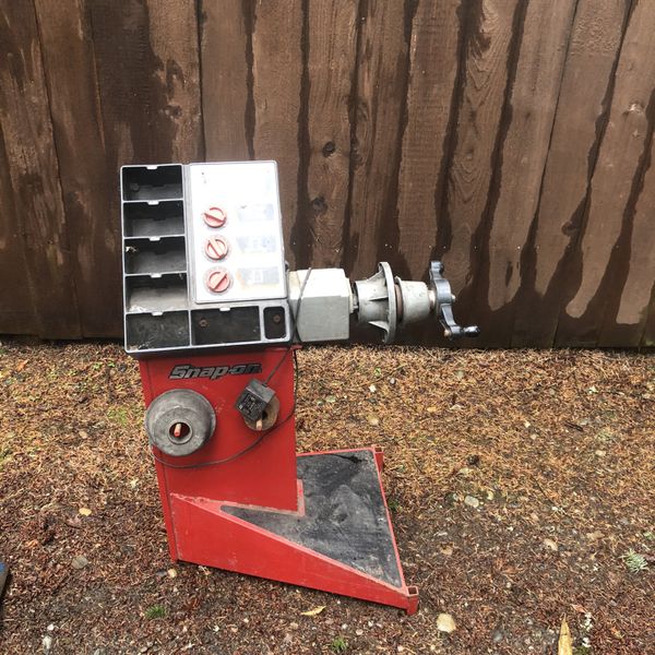 Snap On Wheel Balancer WB240 for Sale in Black Diamond, WA OfferUp