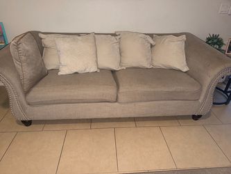 Sofa set