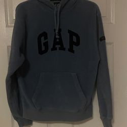 Ladies Sweatshirts Sizes XS To Large $2.00  Each