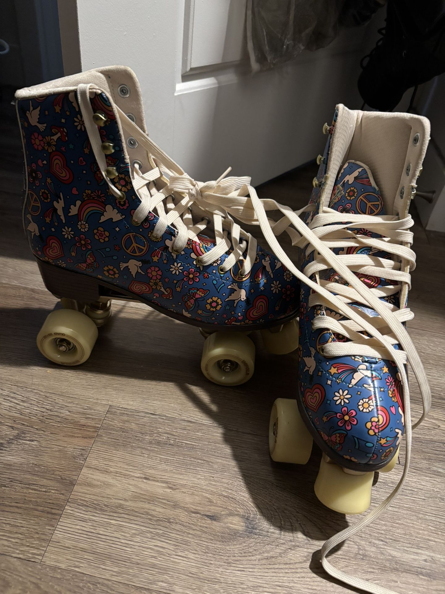 Impala Roller Skates 