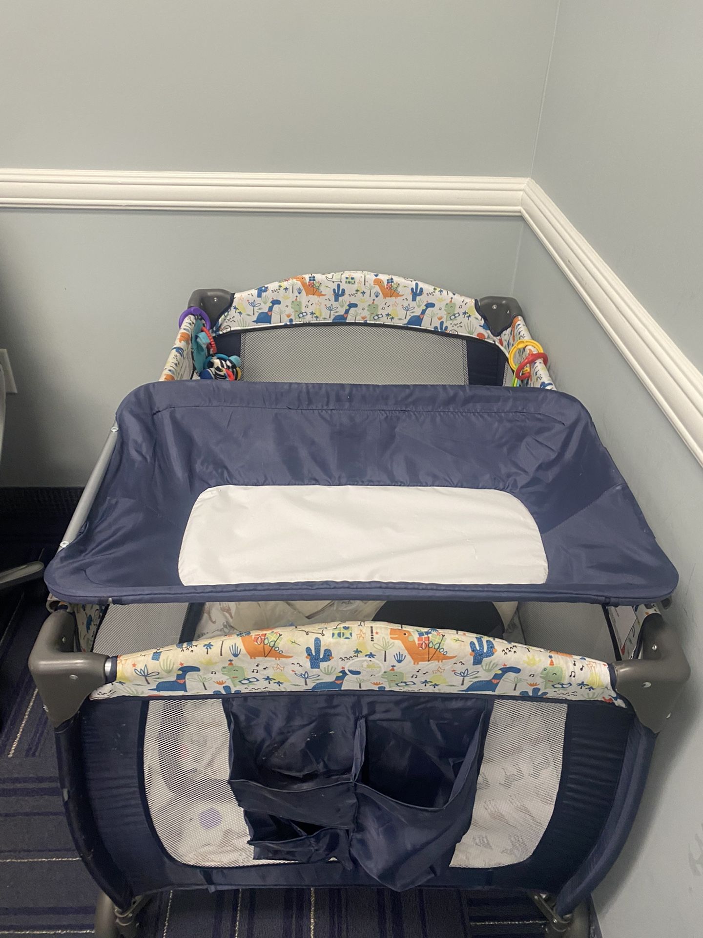 baby crib and mattress