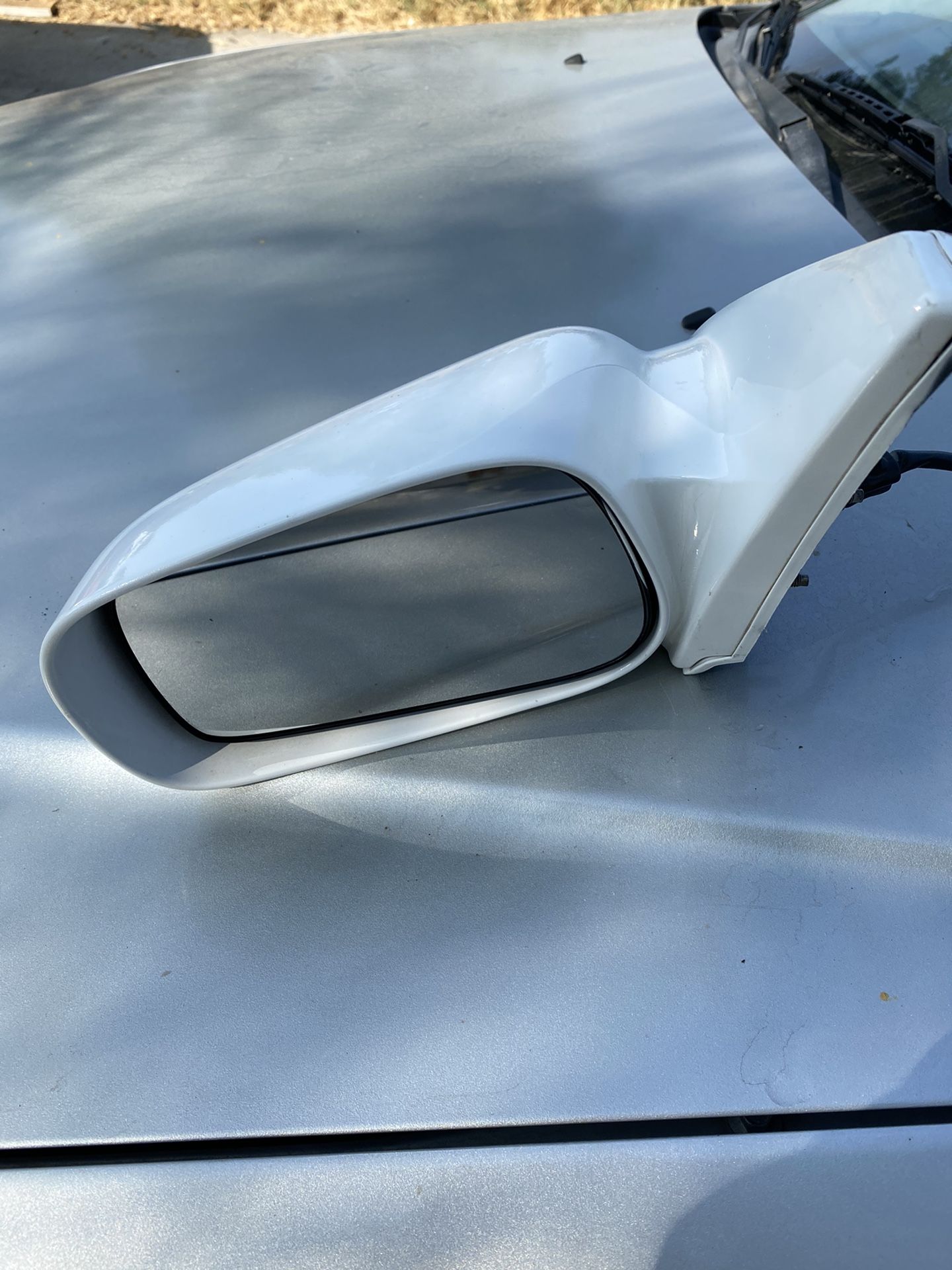 Mirror for toyota matrix 2003-2007