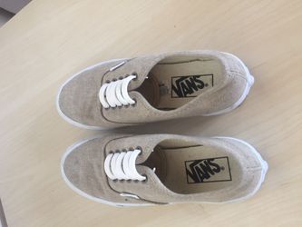Vans kid’s size 4 sneakers
