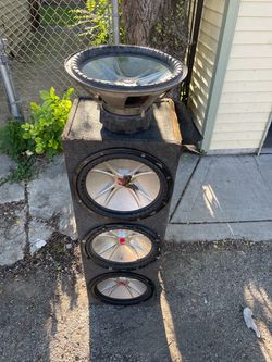 Four kicker cvr subwoofers