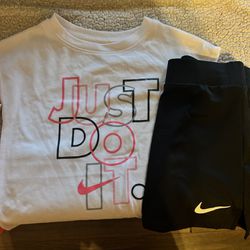 8 NIKE GIRL OR BOY OUTFITS FOR 100