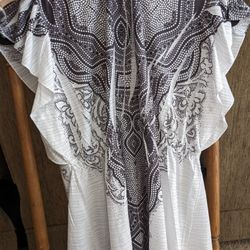 Beautiful XL Blouse New