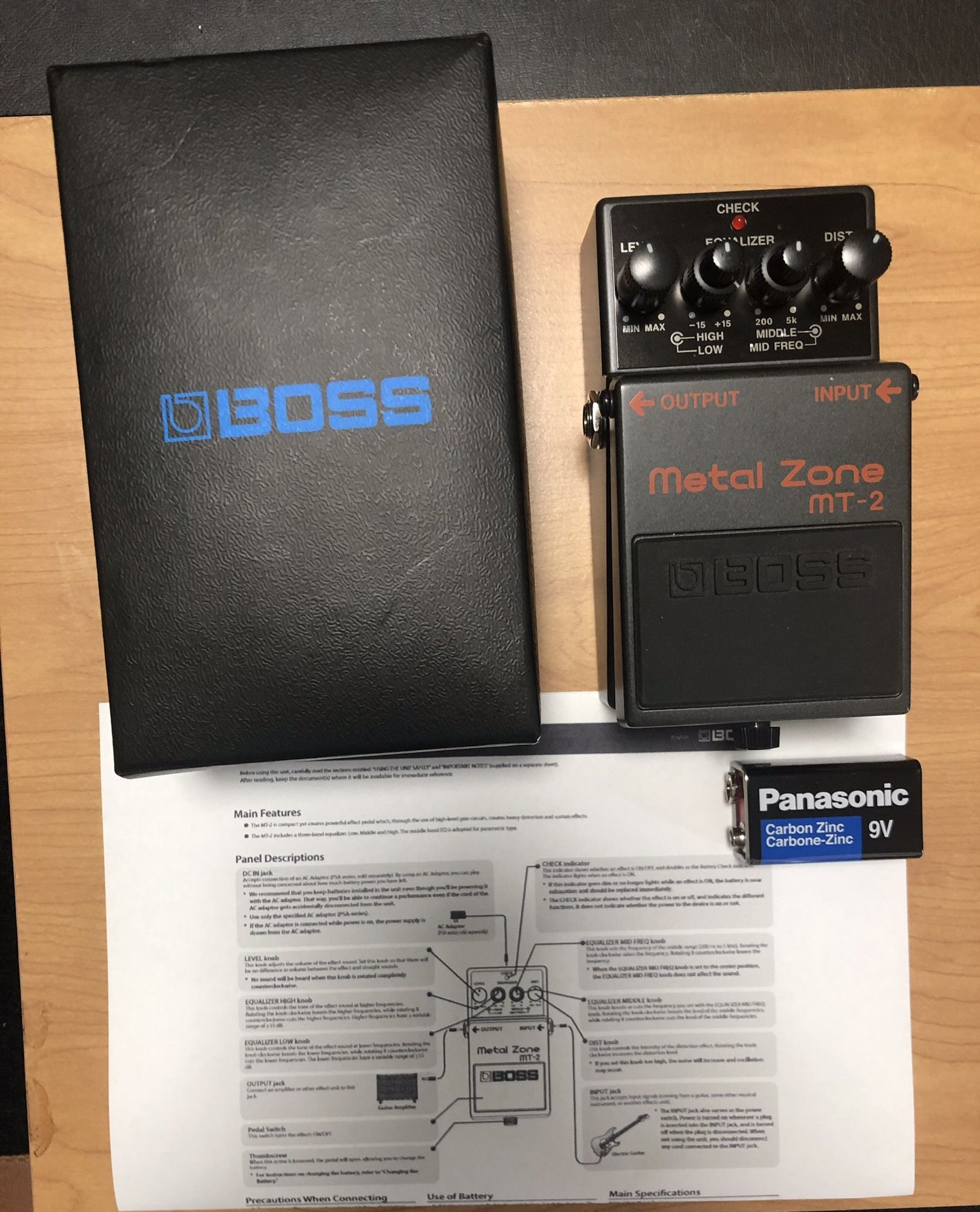 BOSS ZONE METAL MT-2 DISTORTION FOOT PEDAL EFFECTS, for electric guitar, fender, Squier, Ibanez, bass, effects