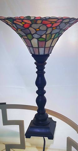 Tiffany style table/desk lamp