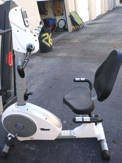Velocity dual motion recumbent bike