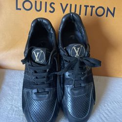 Louis Vuitton, Shoes, Louis Vuitton Runaway Sneaker Size 39