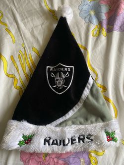 NFL Oakland Raiders FOCO Santa Christmas Hat