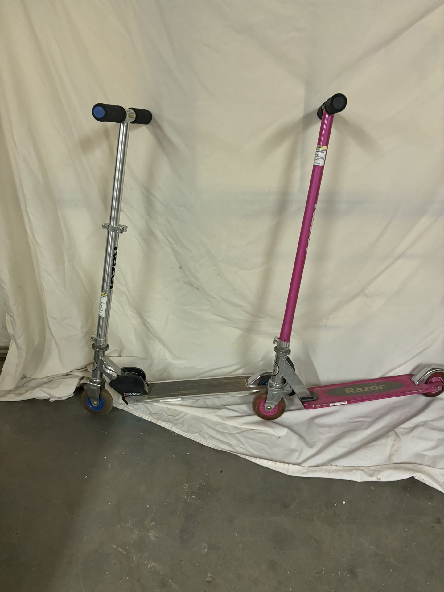 2-razor Scooters 🛴
