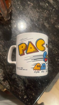 PAC MAN mug