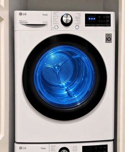 LG ThinQ Dual Inverter Heat Pump Dryer