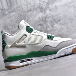 Jordan 4 Sb Pine Green 28